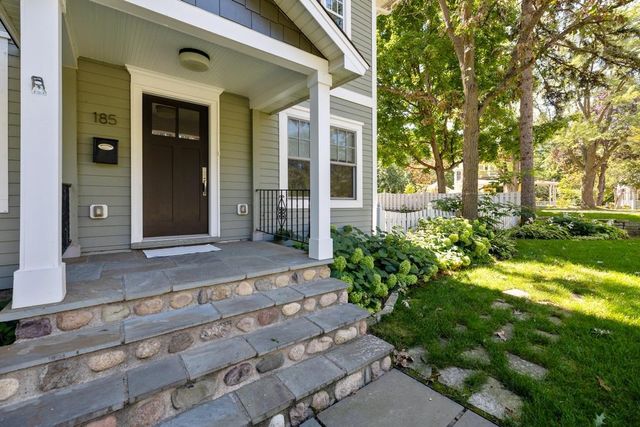 185 W Lake Street, Excelsior, MN 55331