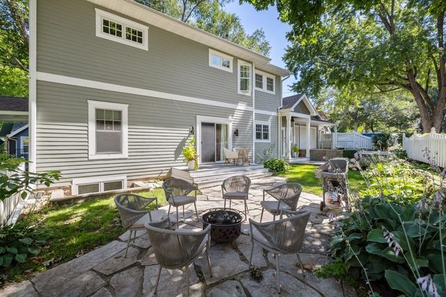 185 W Lake Street, Excelsior, MN 55331