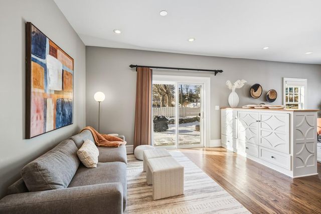 185 W Lake Street, Excelsior, MN 55331