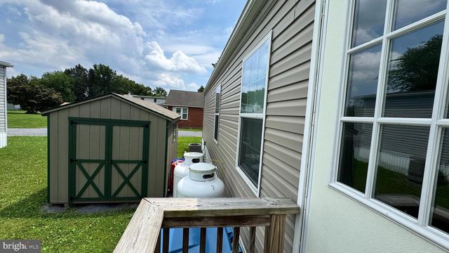 110 MCKINNEY LN, Middletown, PA 17057