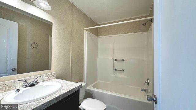 110 MCKINNEY LN, Middletown, PA 17057