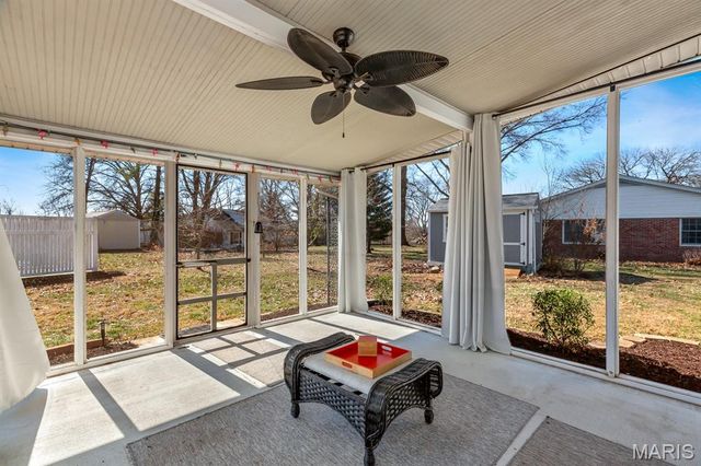 1 Riverbend Place, Washington, MO 63090