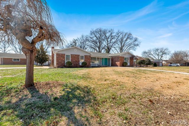 1 Riverbend Place, Washington, MO 63090