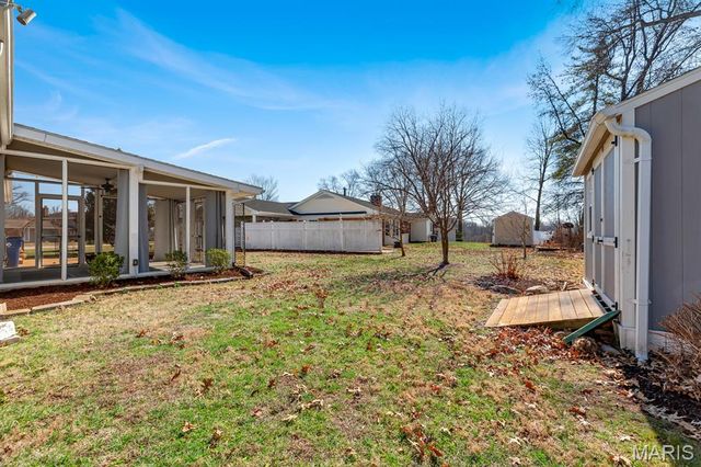 1 Riverbend Place, Washington, MO 63090