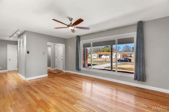 1 Riverbend Place, Washington, MO 63090