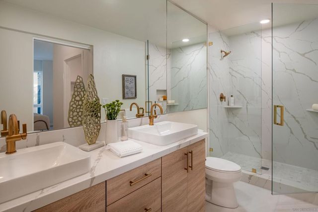 4473 30th St 202, San Diego, CA 92116