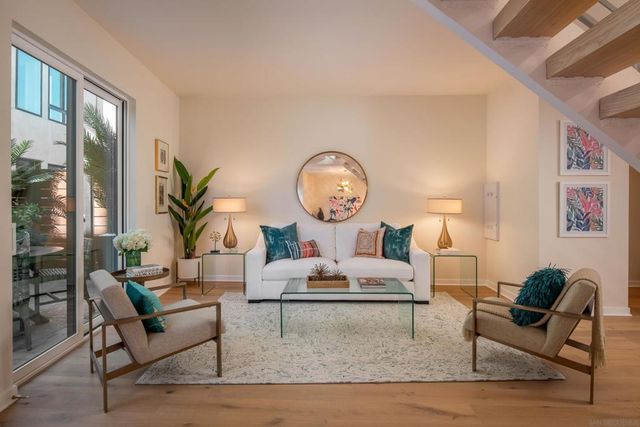 4473 30th St 202, San Diego, CA 92116