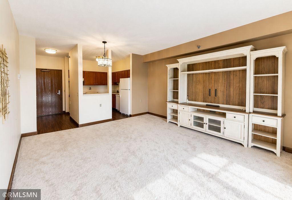 7600 Golden Valley Road 612, Golden Valley, MN 55427 — photo 3