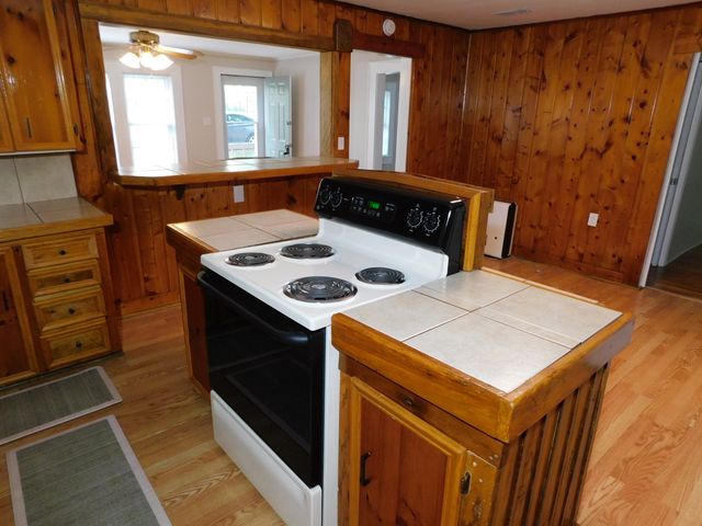 105 NW 2nd, Springhill, LA 71075