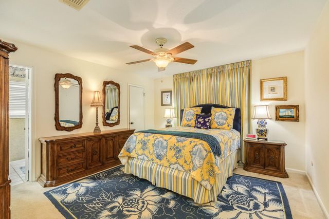 221 Banyan Street, Lake Jackson, TX 77566