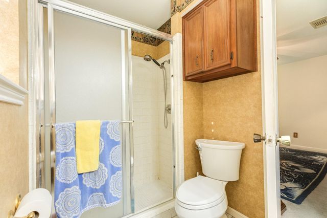 221 Banyan Street, Lake Jackson, TX 77566