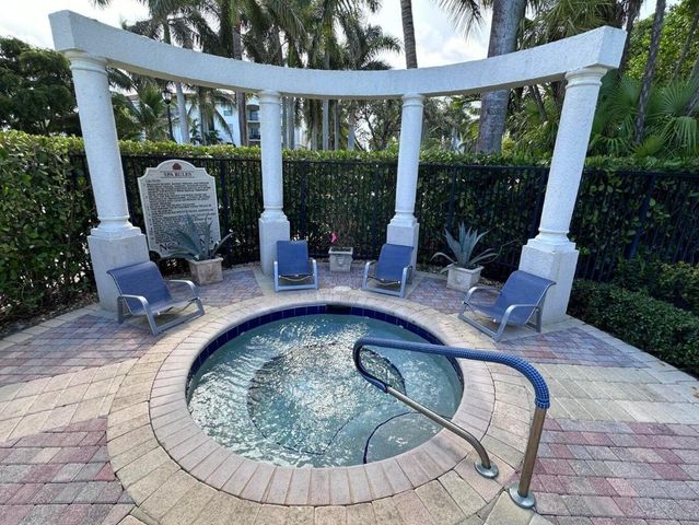 1405 Tuscany Way, Boynton Beach, FL 33435