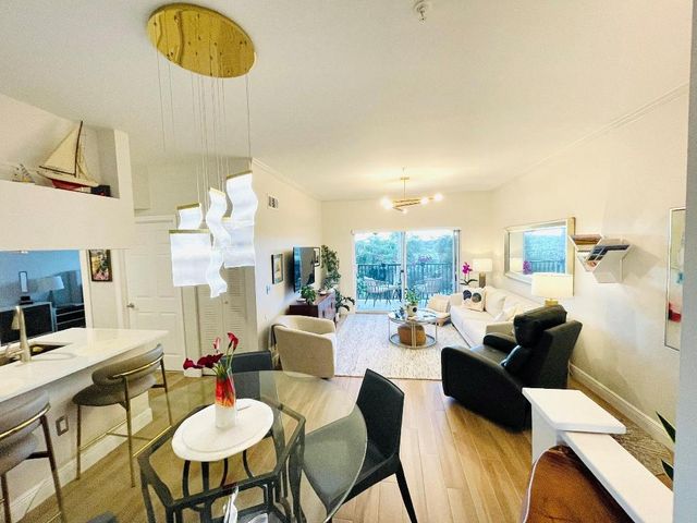 1405 Tuscany Way, Boynton Beach, FL 33435