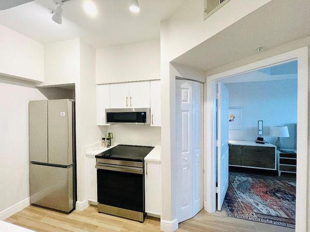 1405 Tuscany Way, Boynton Beach, FL 33435