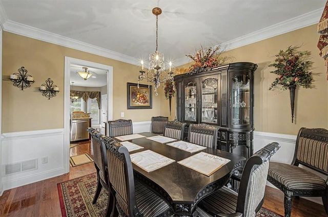 20 Lake Overlook Drive, White, GA 30184