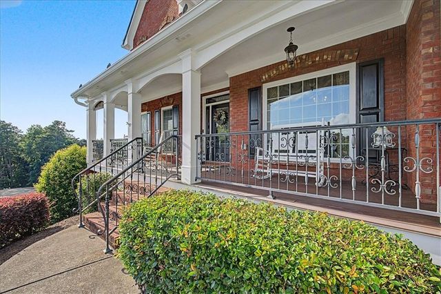 20 Lake Overlook Drive, White, GA 30184