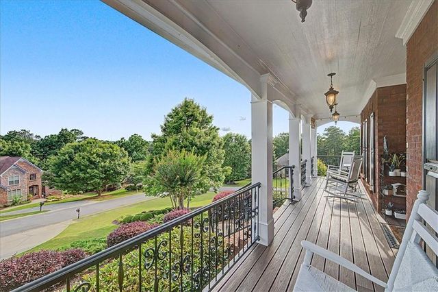20 Lake Overlook Drive, White, GA 30184