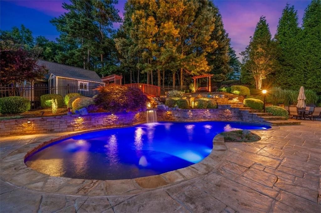 20 Lake Overlook Drive, White, GA 30184