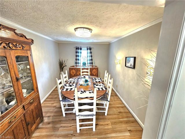 734 Pinehaven Drive, New London, NC 28127