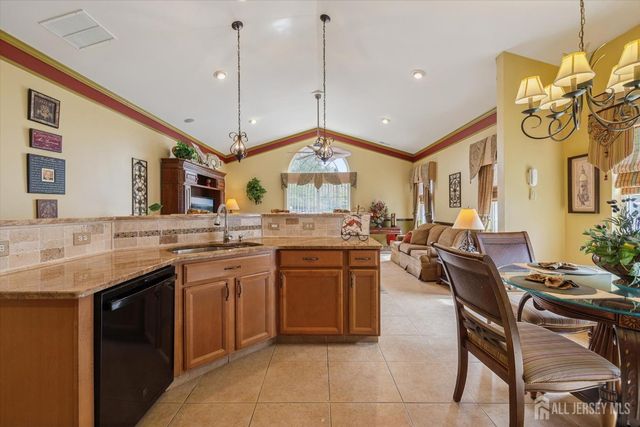 103 Valencia Drive, Monroe, NJ 08831