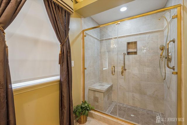 103 Valencia Drive, Monroe, NJ 08831