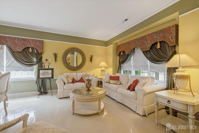 103 Valencia Drive, Monroe, NJ 08831