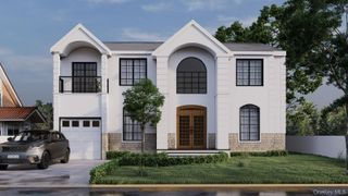 28 Eve Lane, Levittown, NY 11756