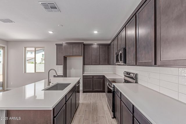 10229 N 49TH Drive, Glendale, AZ 85302
