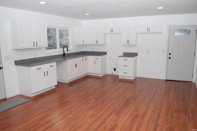 10 S Mccormick Street, Hamlet, IN 46532