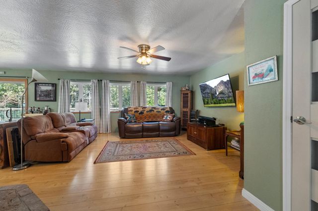 23615 Mount Elizabeth Rd, Twain Harte, CA 95383