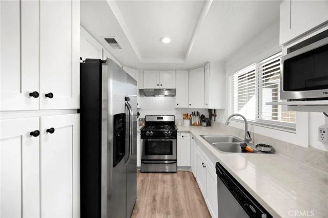 10411 E Briar Oaks, Stanton, CA 90680