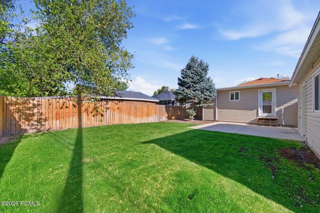 162 E Commonwealth Avenue, Salt Lake City, UT 84115