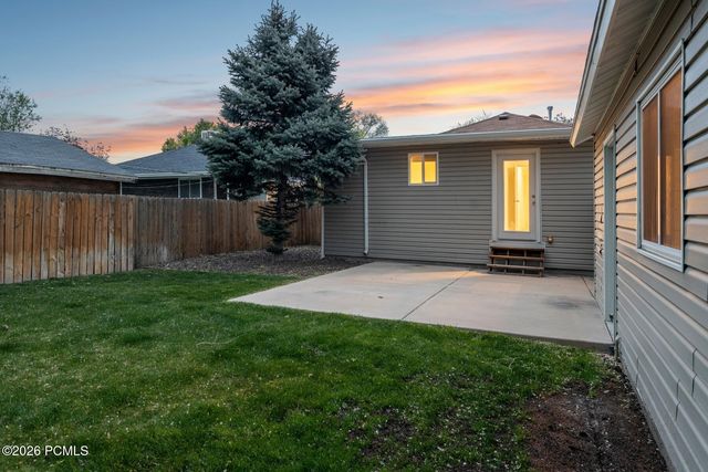 162 E Commonwealth Avenue, Salt Lake City, UT 84115