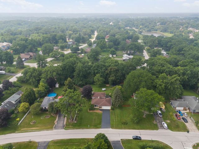 3N136 Springvale Road, West Chicago, IL 60185