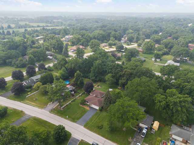 3N136 Springvale Road, West Chicago, IL 60185