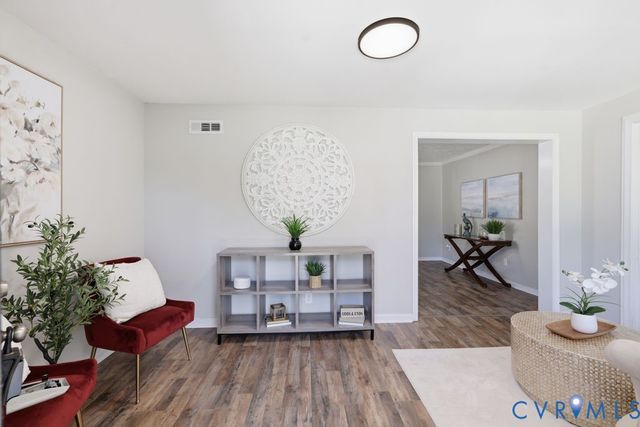 15911 Edgewood Dr, Chester, VA 23831