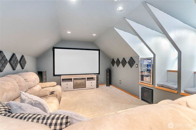 21 Wisteria Lane, Bellingham, WA 98229