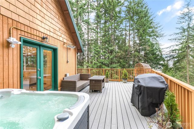 21 Wisteria Lane, Bellingham, WA 98229