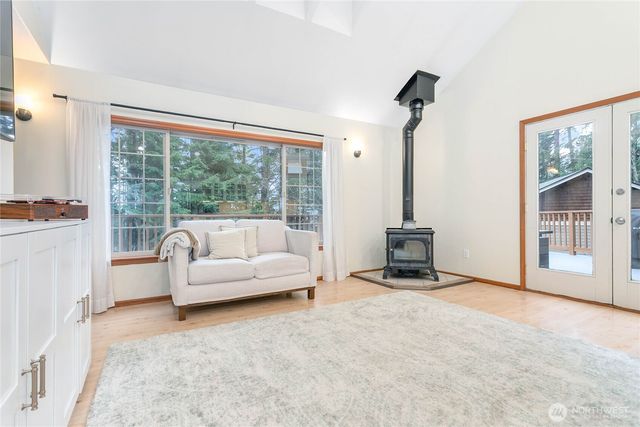 21 Wisteria Lane, Bellingham, WA 98229