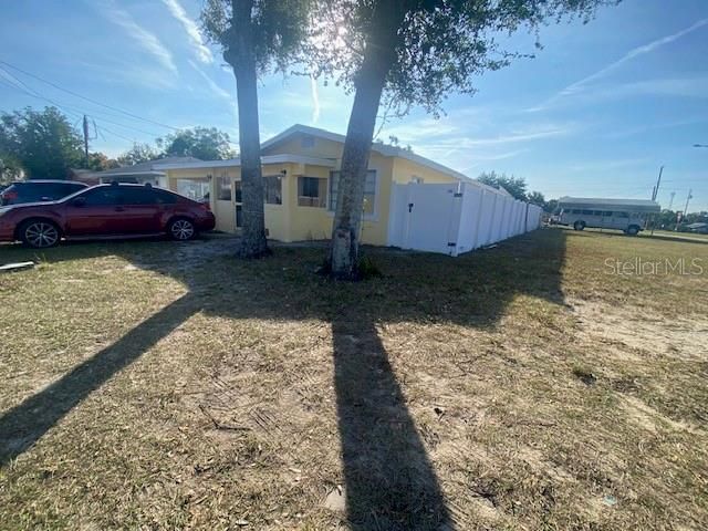 1205 AVENUE I, Haines City, FL 33844