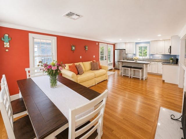 238 Liberty St, Braintree, MA 02184