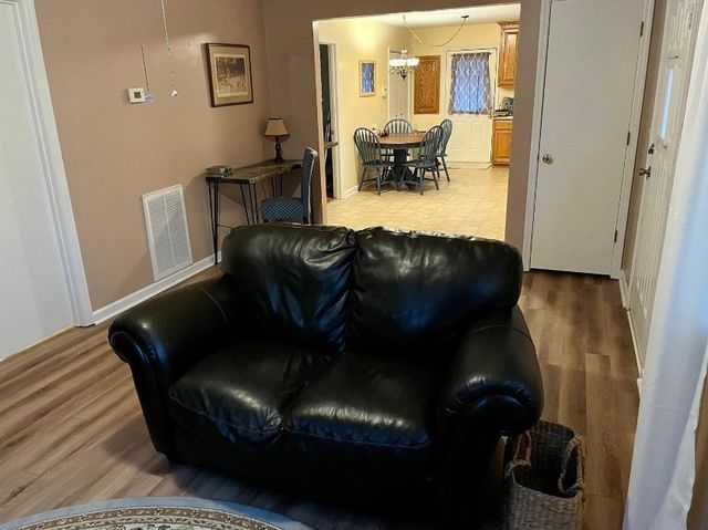 4940 Buena Vista Pike, Nashville, TN 37218