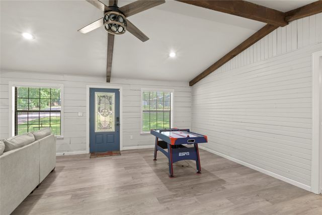 323 Dyer Circle, Payne Springs, TX 75156