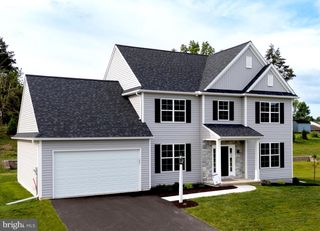 464 PARKSIDE WAY, Lititz, PA 17543