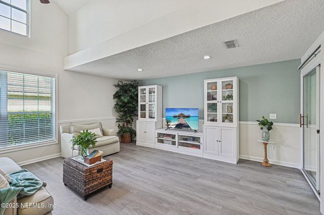1916 WOODLAKE Drive, Fleming Island, FL 32003