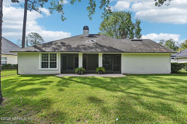 1916 WOODLAKE Drive, Fleming Island, FL 32003