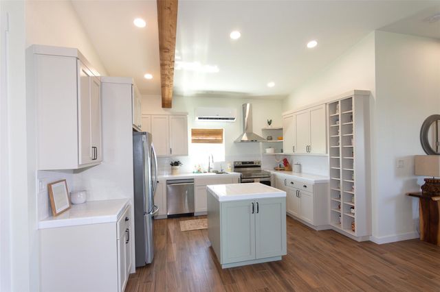 1137 County Road 314, Llano, TX 78643