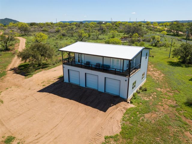 1137 County Road 314, Llano, TX 78643