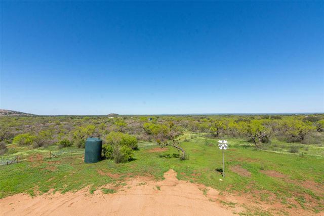 1137 County Road 314, Llano, TX 78643