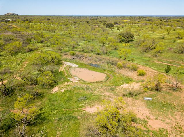 1137 County Road 314, Llano, TX 78643